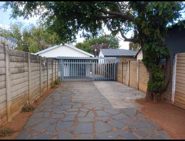 2 BEDROOM PROPERTY TO RENT IN TERENURE